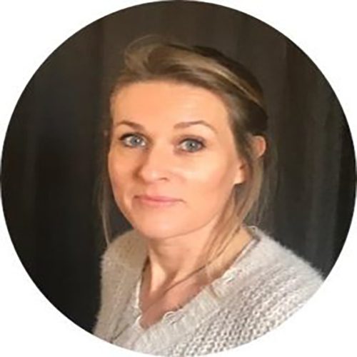 imgi_53_Anne-Catherine-LECLAIR-260x300 copy